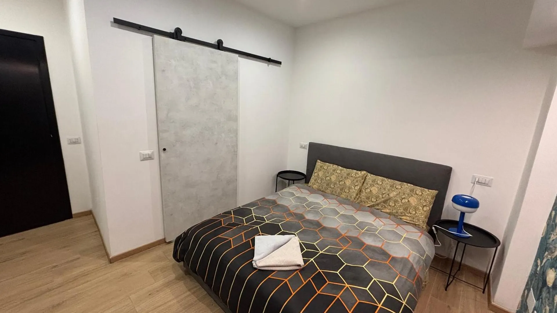 Milano Underground Hotel Guest house Milan